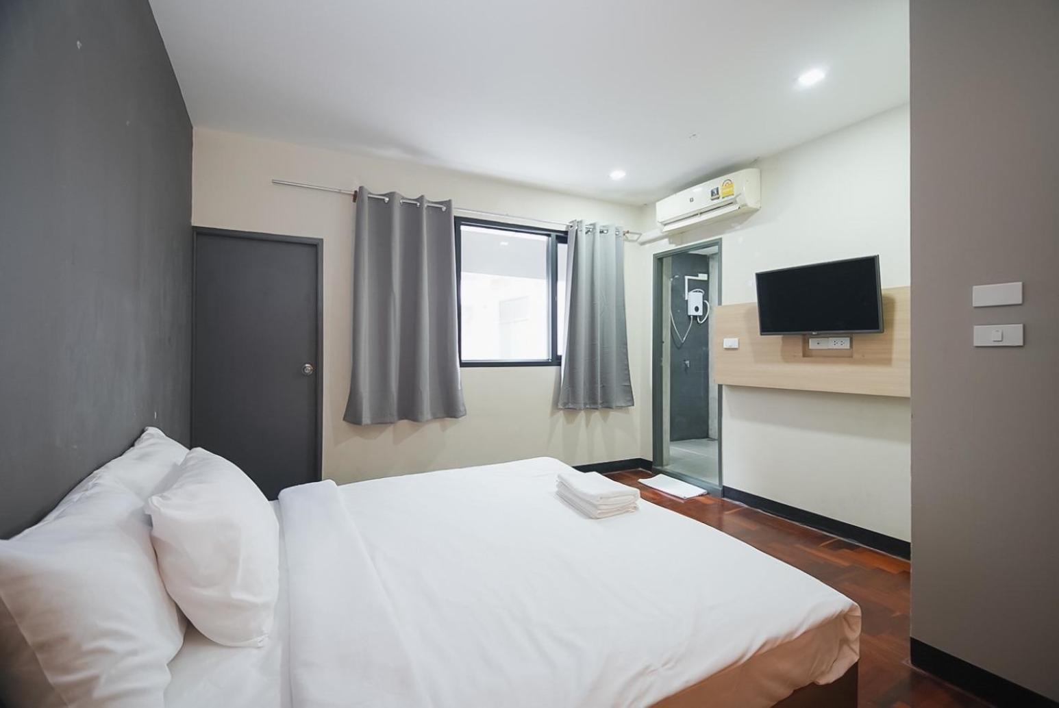 Go Inn Silom - Bts Saint Louis Банкок Екстериор снимка